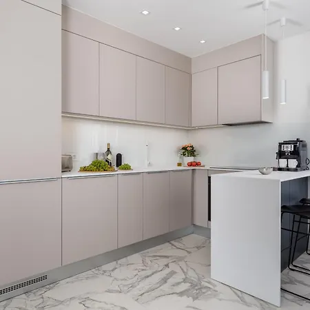 Apartment Hadrie Luxury And Rova Ed Vantacici