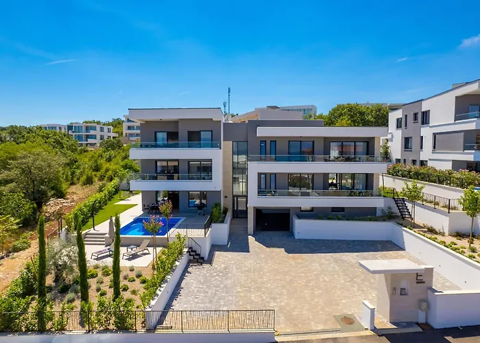 Hadrie Luxury And Rova Ed Διαμέρισμα