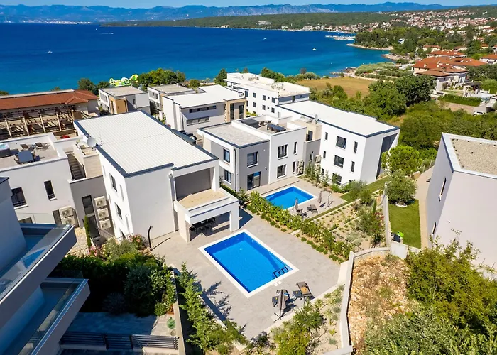 Hadrie Luxury And Rova Ed Apartment Vantacici