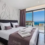 Apartman Hadrie Luxury And Rova Ed *